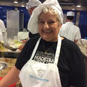 Meet your Posher, Joan